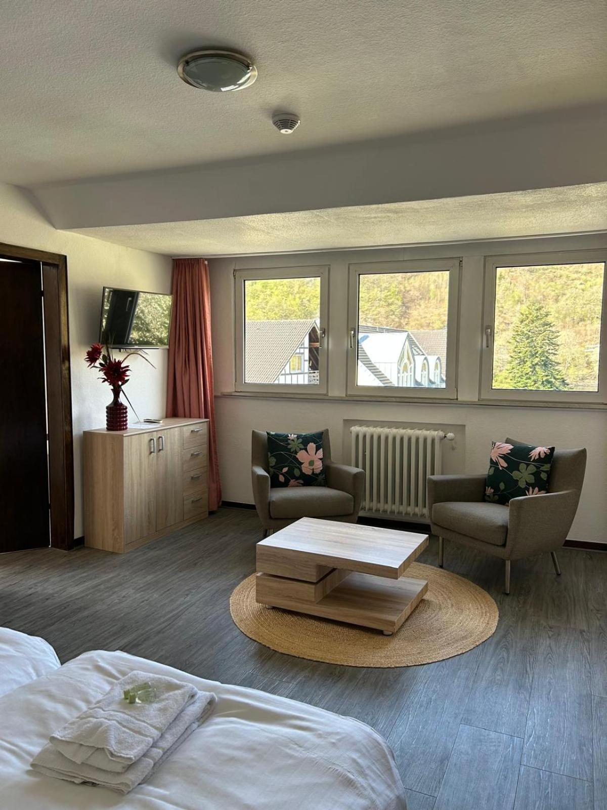 Garni Hotel Im Fachwerkhof Simmerath Room photo